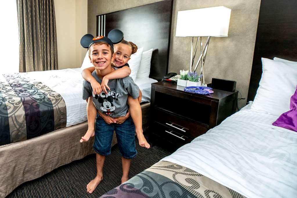 Hotel Grand Legacy At The Park 3*