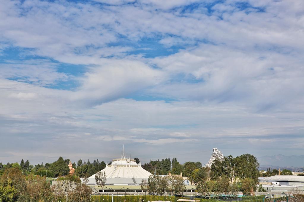 Hotel Grand Legacy At The Park 3*